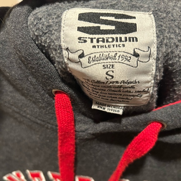 Nebraska Cornhuskers Women’s Small Gray Hooded Pullover Long Sleeve Sweatshirt - Picture 3 of 3